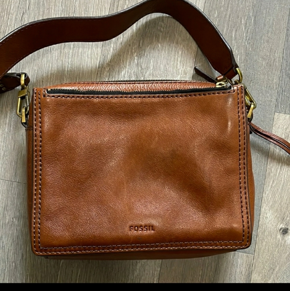 Small Fossil Crossbody Purse